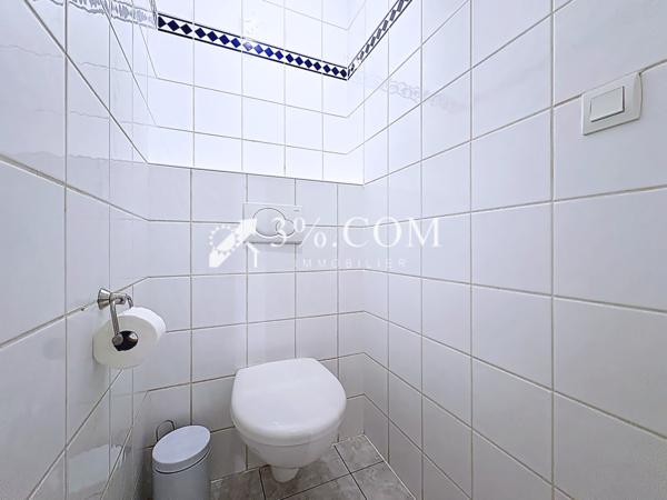 Maison 8 pièce(s) 4 chambre(s) 183 m²