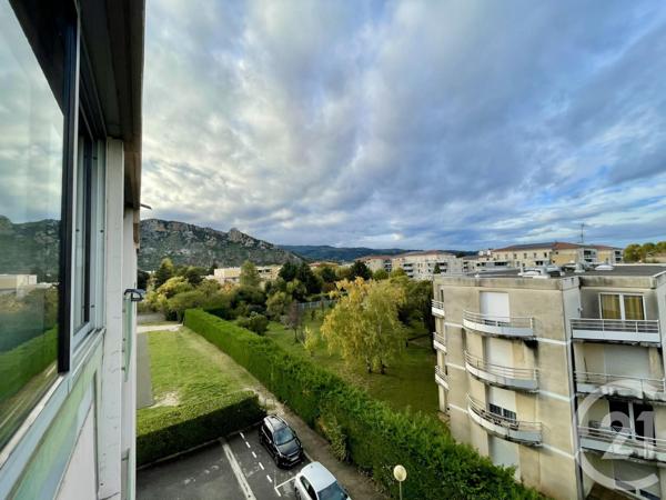Appartement T4 à vendre  4 pièces - 82,33 m2 GUILHERAND GRANGES - 07