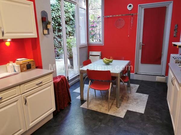 MAISON DE MAITRE MITOYENNE 190 M2 5 CHAMBRES HYPER CENTRE