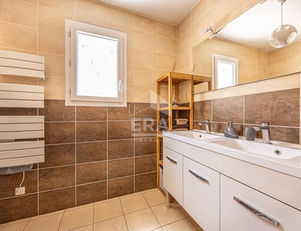 BELLE MAISON DE PLAIN PIED 4 CHAMBRES JARDIN