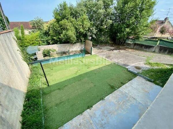 AUCH - Maison 3 chambres, jardin + sous-sol