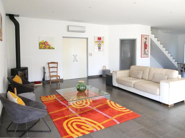 maison de rêve avec piscine (VIDEO 4K SUR DEMANDE)