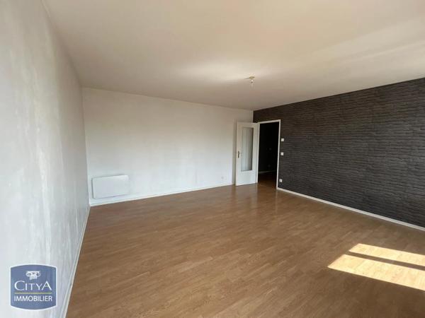 Appartement à louer 3 pièces 68.92m² Épernay (51200)