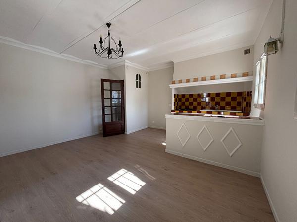 APPARTEMENT T1 28,1M² CLIMATISE ET PARKING ISLE SUR LA SORGUE