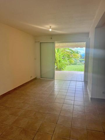 Gourbeyre (97113) Bel appartement cocooning avec vue