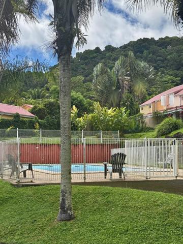 Gourbeyre (97113) Bel appartement cocooning avec vue