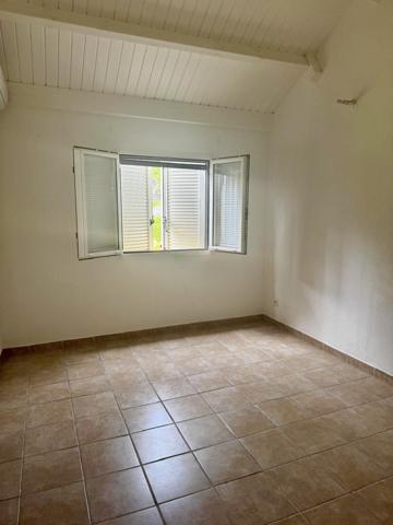 Gourbeyre (97113) Bel appartement cocooning avec vue