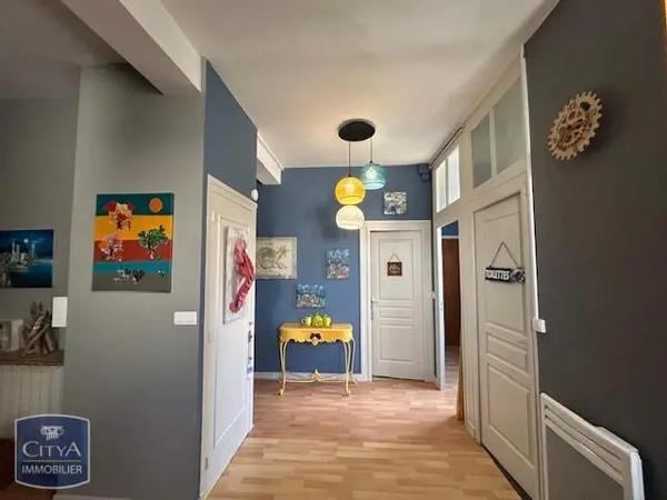Appartement à louer 2 pièces 51.67m² Royan (17200)