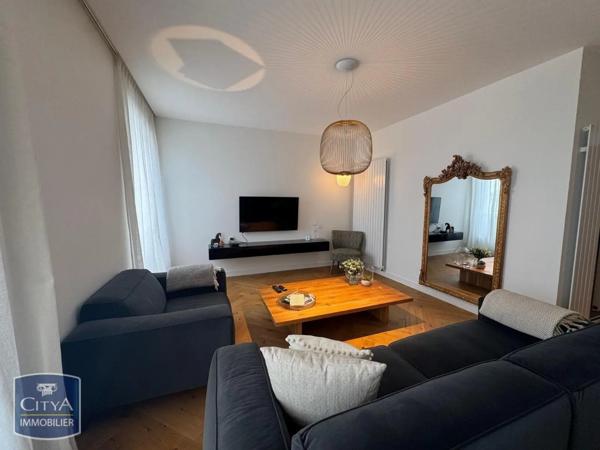 Appartement à louer 4 pièces 107.47m²