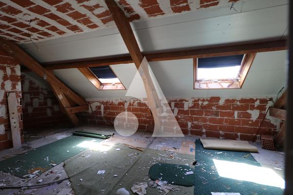 Immeuble 11 pièces 505.82 m2