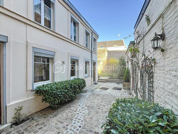 Maison de ville de 200 m²