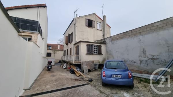 Maison à vendre  5 pièces - 96,34 m2 LA VARENNE ST HILAIRE - 94