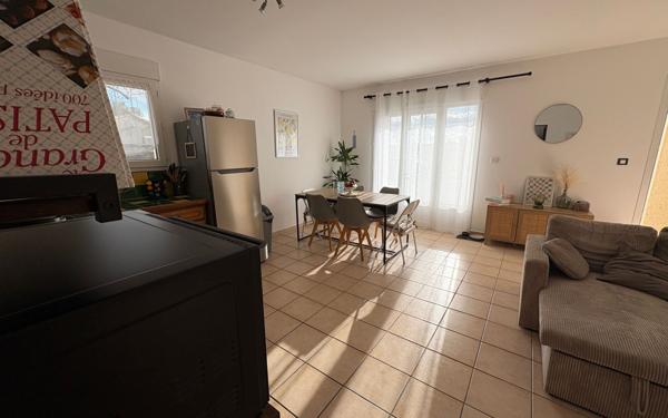 Immeuble à vendre    9 pièces • 193 m2 Pexiora