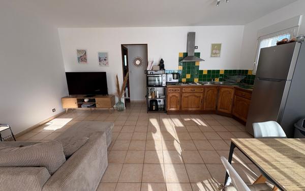 Immeuble à vendre    9 pièces • 193 m2 Pexiora