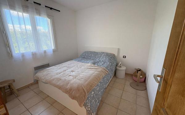 Immeuble à vendre    9 pièces • 193 m2 Pexiora