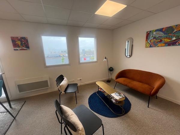 A LOUER BUREAUX DE 90m² PORT DE COMMERCE DE BREST