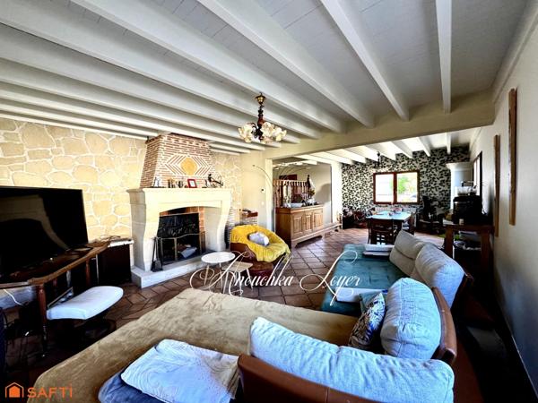 MAISON DE VILLE AVEC SOUS SOL ET STUDIO