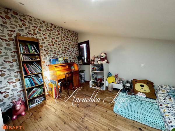 MAISON DE VILLE AVEC SOUS SOL ET STUDIO