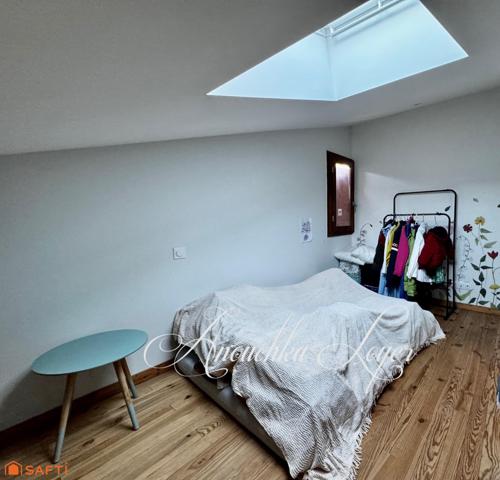 MAISON DE VILLE AVEC SOUS SOL ET STUDIO