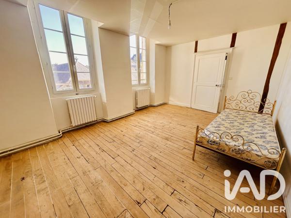 Maison à vendre 8 pièces 232 m² Estissac