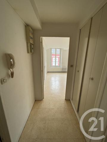 Immeuble à vendre  300 m2 GUISE - 02