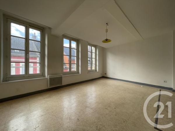 Immeuble à vendre  300 m2 GUISE - 02