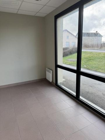 Local Professionnel et commercial à louer à Amancey dans le Doubs (25330), ref : LP117-25014