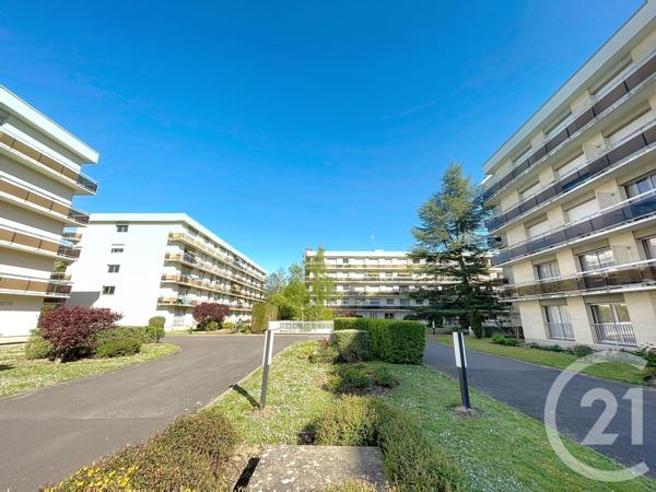 Appartement F5 à vendre  5 pièces - 105,12 m2 COMPIEGNE - 60
