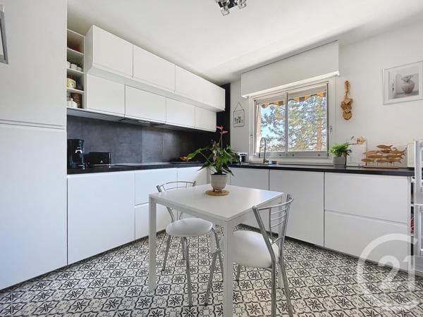 Appartement F5 à vendre  5 pièces - 105,12 m2 COMPIEGNE - 60