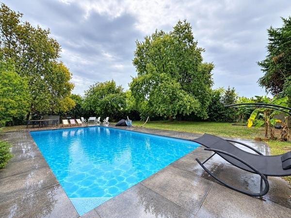 Villa d’exception à Eysines, entre luxe et sérénité