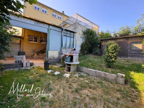 Maison à LA GUICHE, 71220 - 9 pièces 231m²