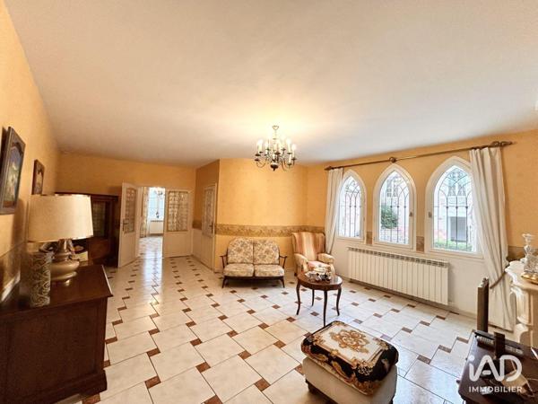 Maison à vendre 10 pièces 265 m² Viry-Châtillon