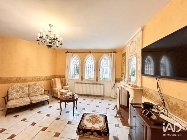 Maison à vendre 10 pièces 265 m² Viry-Châtillon