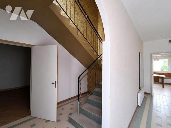 Bâtisse de caractère à rénover de 164m² à Coëx