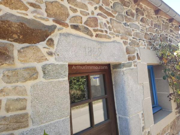 Location                                                      Maison de village
                        
                     2 pièces                      64 m2                     à Goudelin