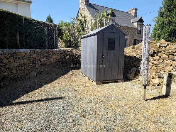 Location                                                      Maison de village
                        
                     2 pièces                      64 m2                     à Goudelin