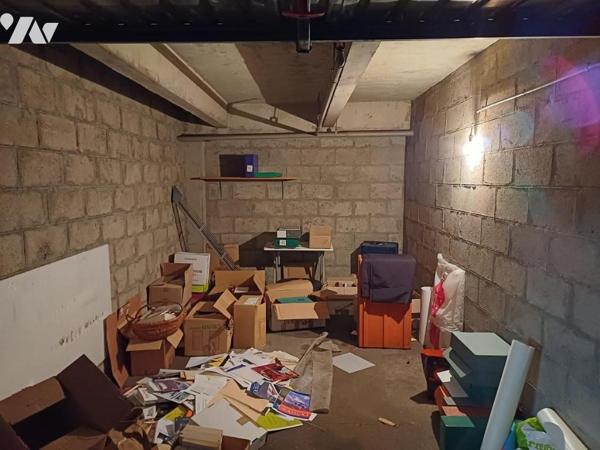 VENTE BOX PROXIMITE PLACE D'ALLERAY