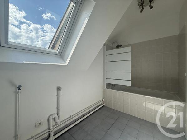 Appartement F3 à vendre  3 pièces - 74 m 2   LINGOLSHEIM  - 67
