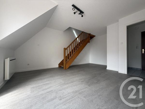 Appartement F3 à vendre  3 pièces - 74 m 2   LINGOLSHEIM  - 67