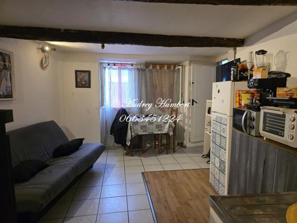 EXCLUSIVITE, LA BRILLANNE, IDEAL INVESTISSEURS , en plein coeur du village, 2 APPARTEMENTS  DANS MAISON DE VILLAGE