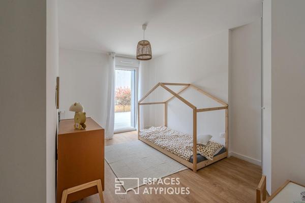 Appartement contemporain 87m2 de 3 chambres avec grande terrasse à proximité immédiate de la vieille ville de Guérande