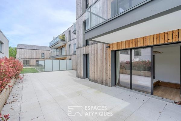 Appartement contemporain 87m2 de 3 chambres avec grande terrasse à proximité immédiate de la vieille ville de Guérande