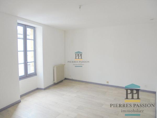 MAISON DE VILLE PROCHE CENTRE
