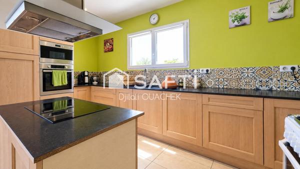 Maison 5 pièces de 140m²