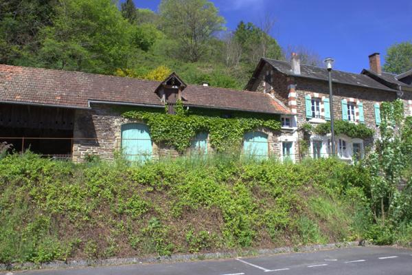 Maison à UZERCHE, 19140 - 6 pièces 145m²