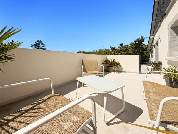 SAINT MARC SUR MER - PLAGE HULOT - PLEIN CENTRE - MARCHE - Duplex Loft  T5 - AVEC TERRASSE - GARAGE - PARKING SECURISE