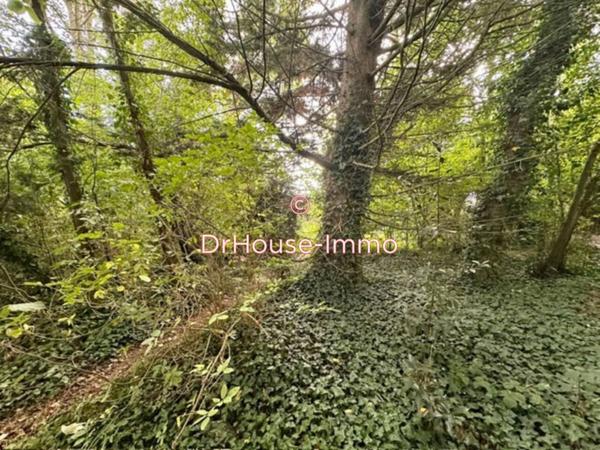 Terrain à vendre de 2 072 m²