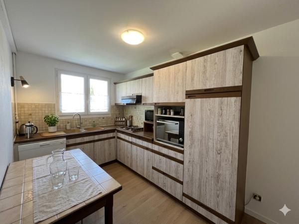 Maison 4 pièce(s) 3 chambre(s) 84 m²