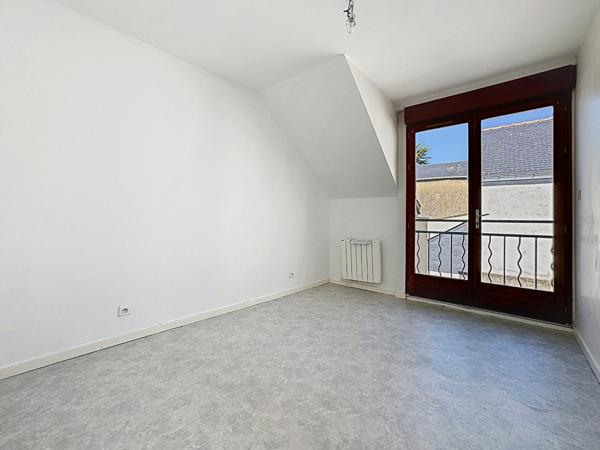 APPARTEMENT DUPLEX 2 CHAMBRES CHATEAU GONTIER