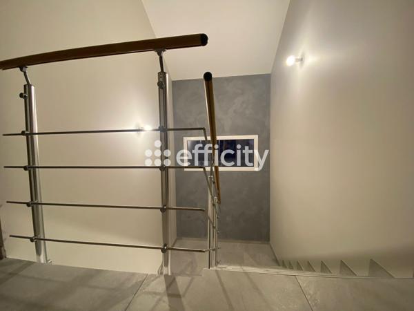 Maison 5 pièces - 160 m² Bien prestige